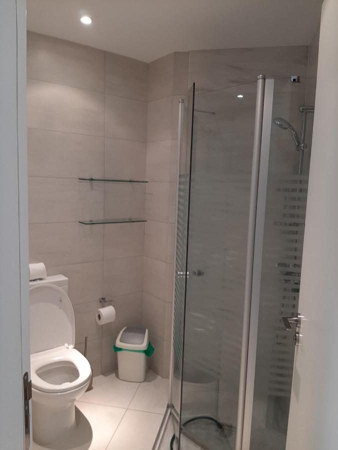 The Lighthouse Apartment Paphos ภายนอก รูปภาพ